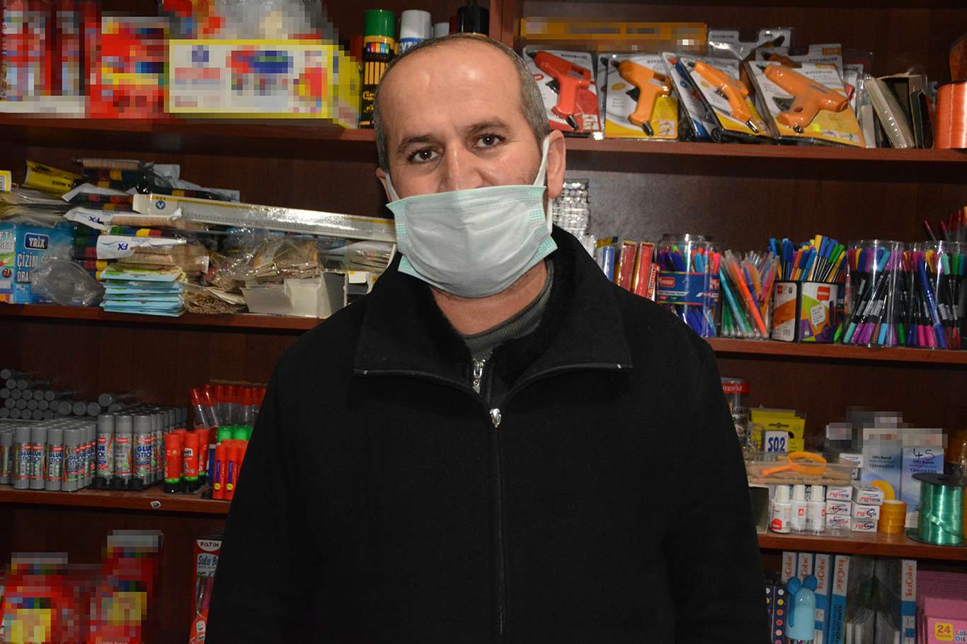 Kepenk kapatma noktasına gelen kırtasiyecilerden hükümete çağrı Kepenk kapatma noktasına gelen kırtasiyecilerden hükümete çağrı